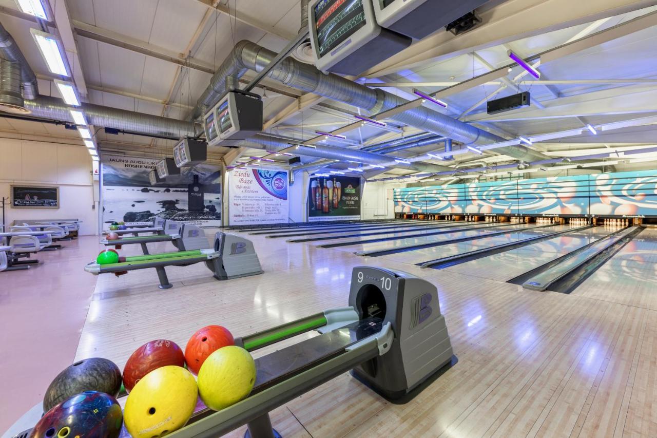 Spare Hotel And Bowling リガ エクステリア 写真